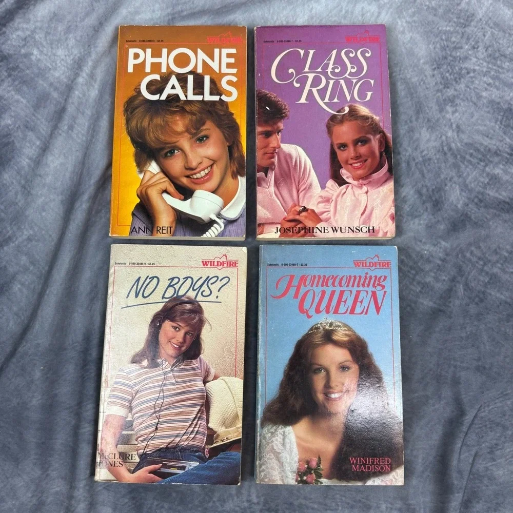 Vintage Wildfire Romances Vol IV Box Set Scholastic YA Book 1983 4 Paperback Lot
